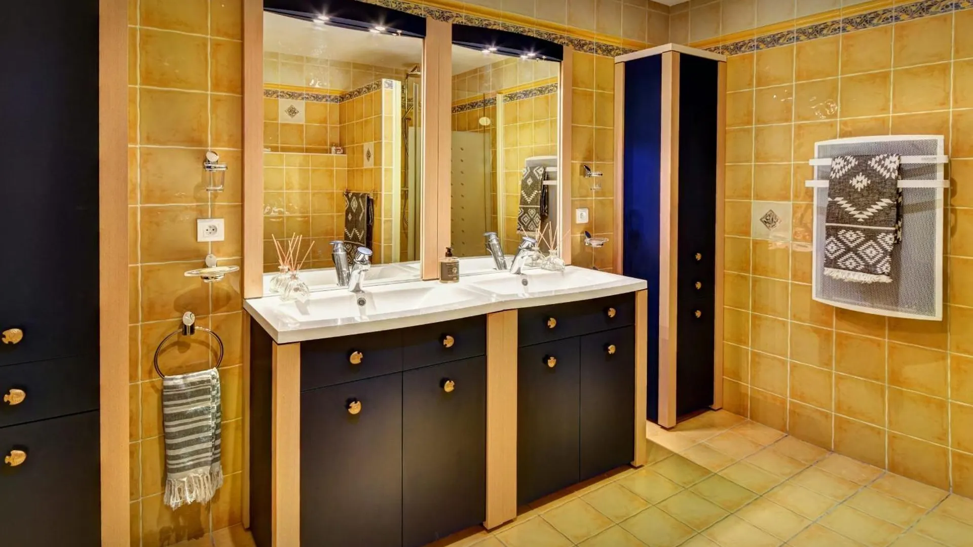 Maison Lou Amourier - Ovo Network Cotignac France